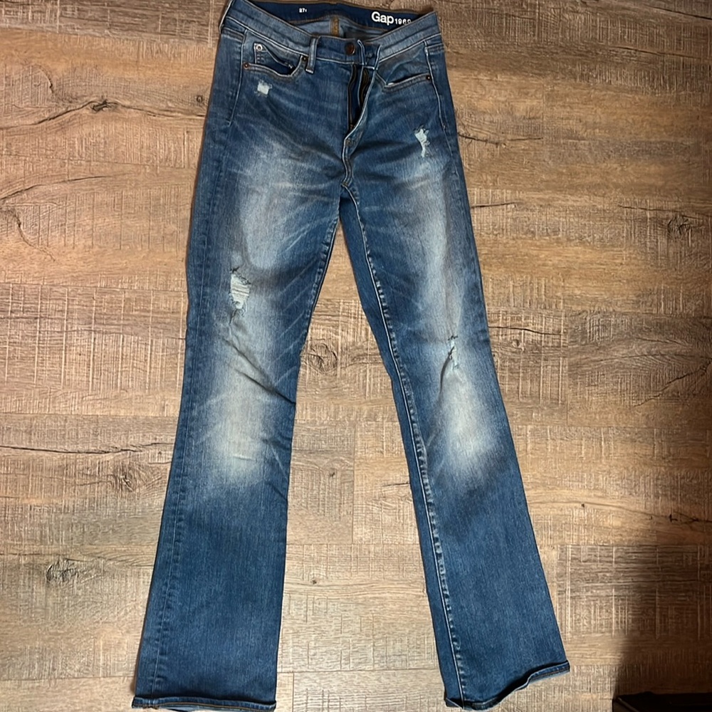 Women’s gap bootcut jean